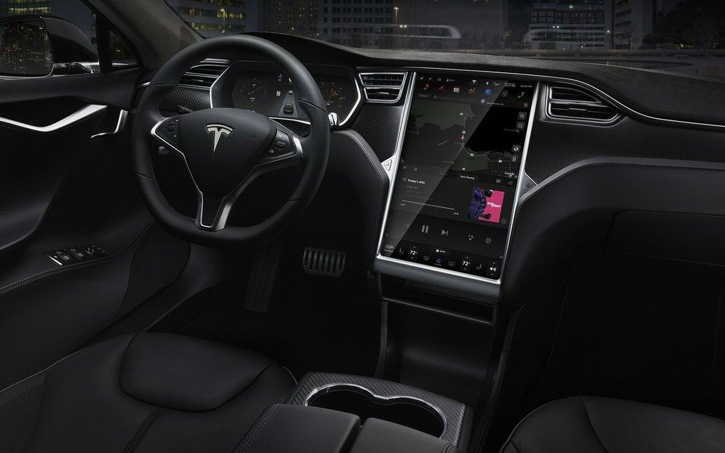 ۱۰ خودرو با بزرگترین نمایشگر