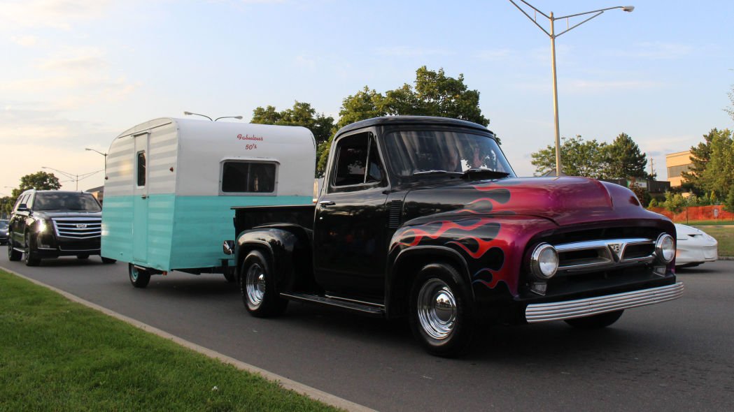 خودرو شاسی بلند