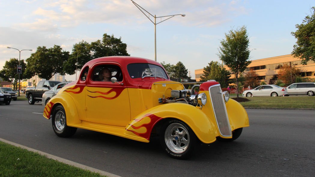 خودرو شاسی بلند