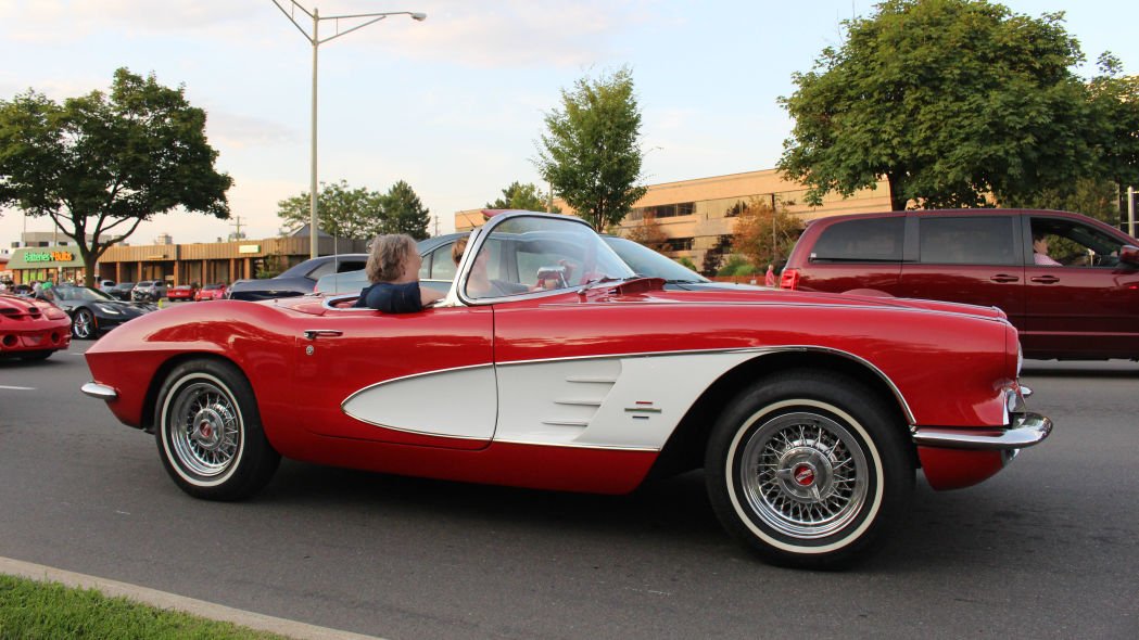 خودرو شاسی بلند