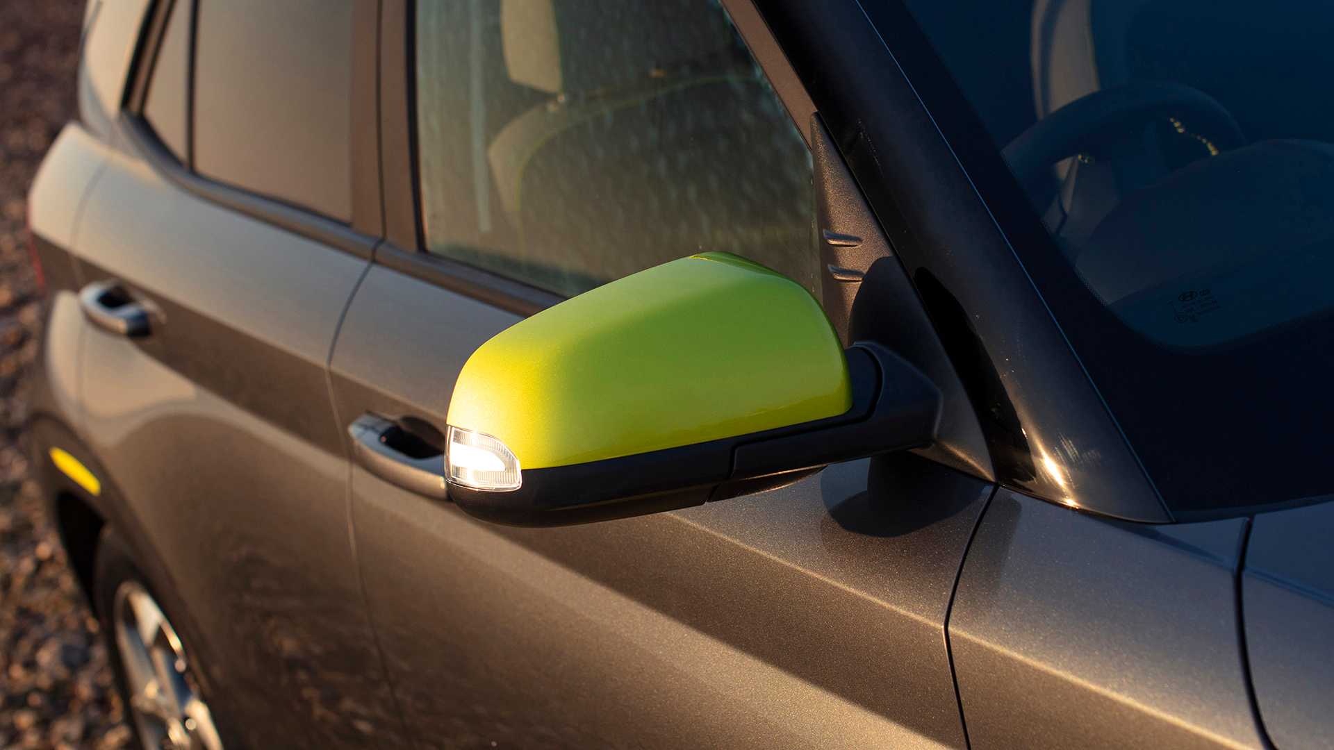 بررسی خودرو هیوندای Venue