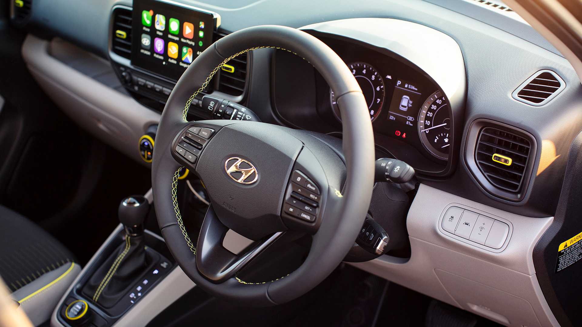 بررسی خودرو هیوندای Venue