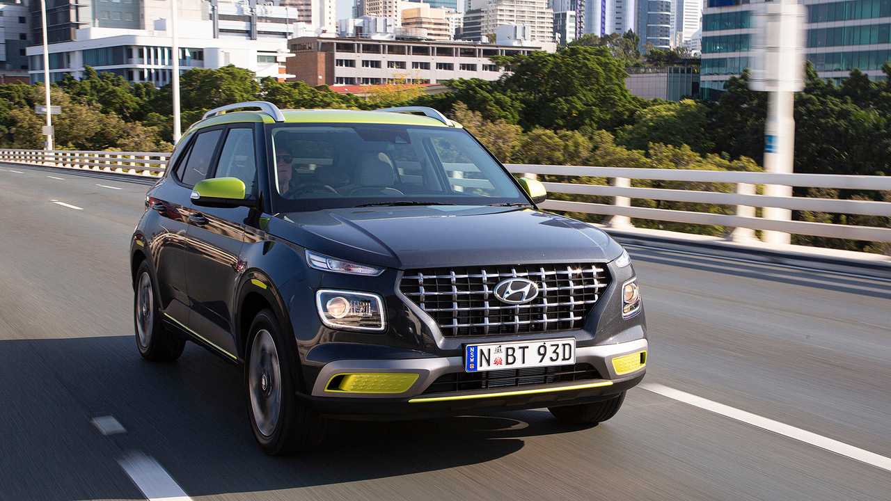 بررسی خودرو هیوندای Venue