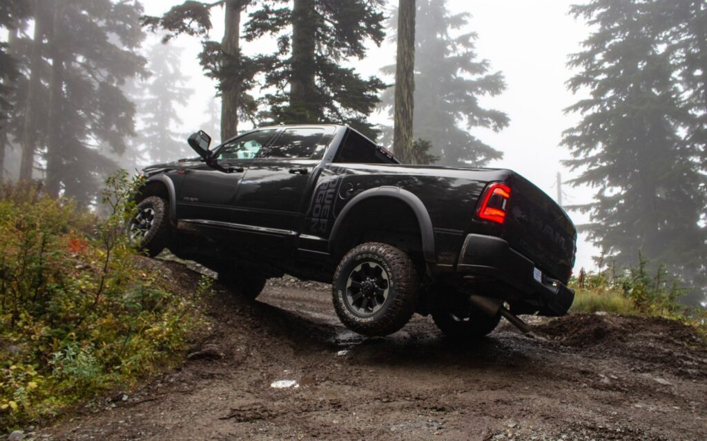 تست خودرو دوج رام پاور واگن 2020