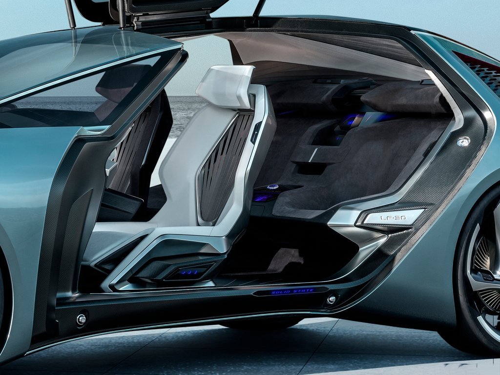خودرو مفهومی لکسوس LF-30 در توکیو رونمایی شد.