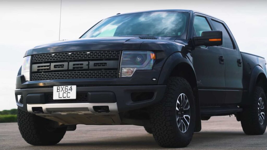 تقابل غول پیکرها : تیم آلمانی - تیم آمریکایی