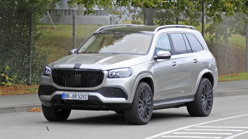 تصاویر جاسوسی میباخ GLS بدون پوشش استتار