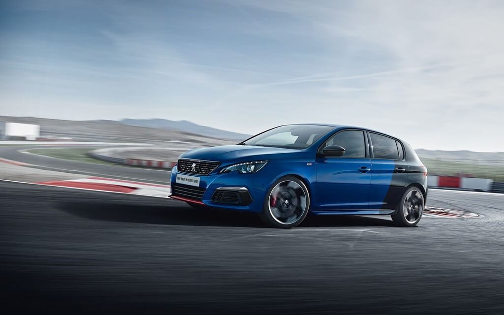 10 خودرو سواری که در آمریکا نیست!