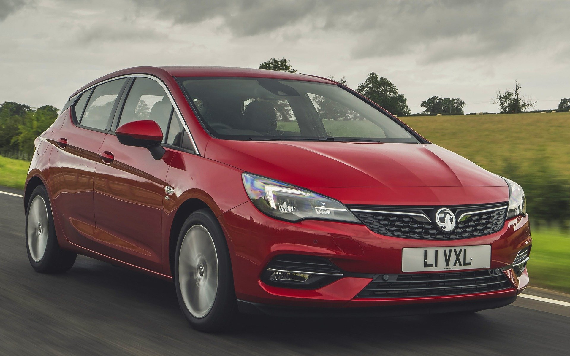 10 خودرو سواری که در آمریکا نیست!