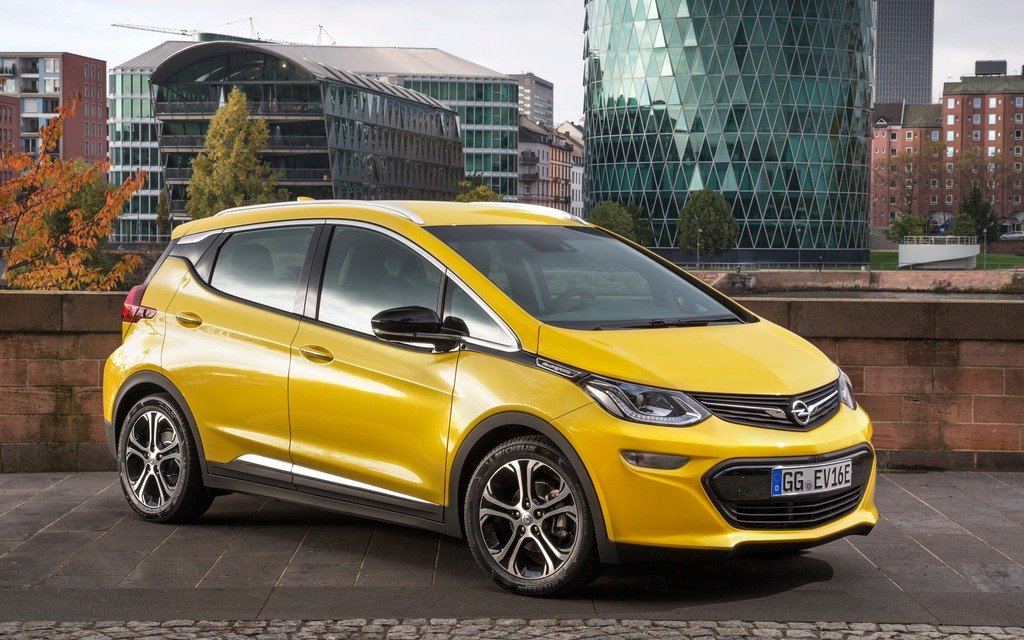 10 خودرو سواری که در آمریکا نیست!