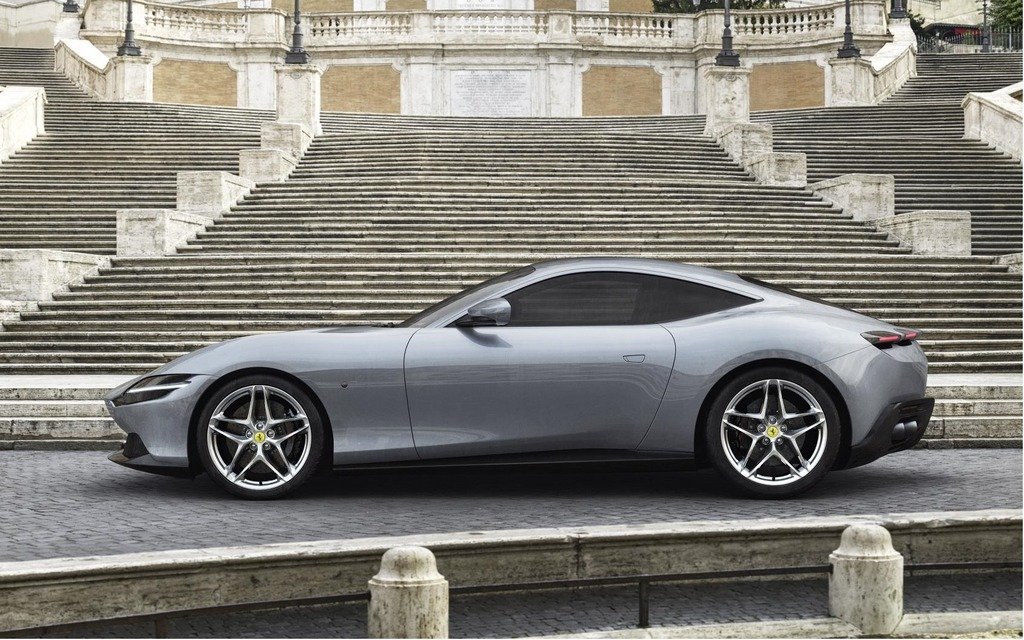 خودرو جدید فراری، روما