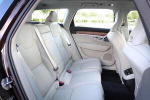 10 خودرو برتر از لحاظ طراحی داخل کابین