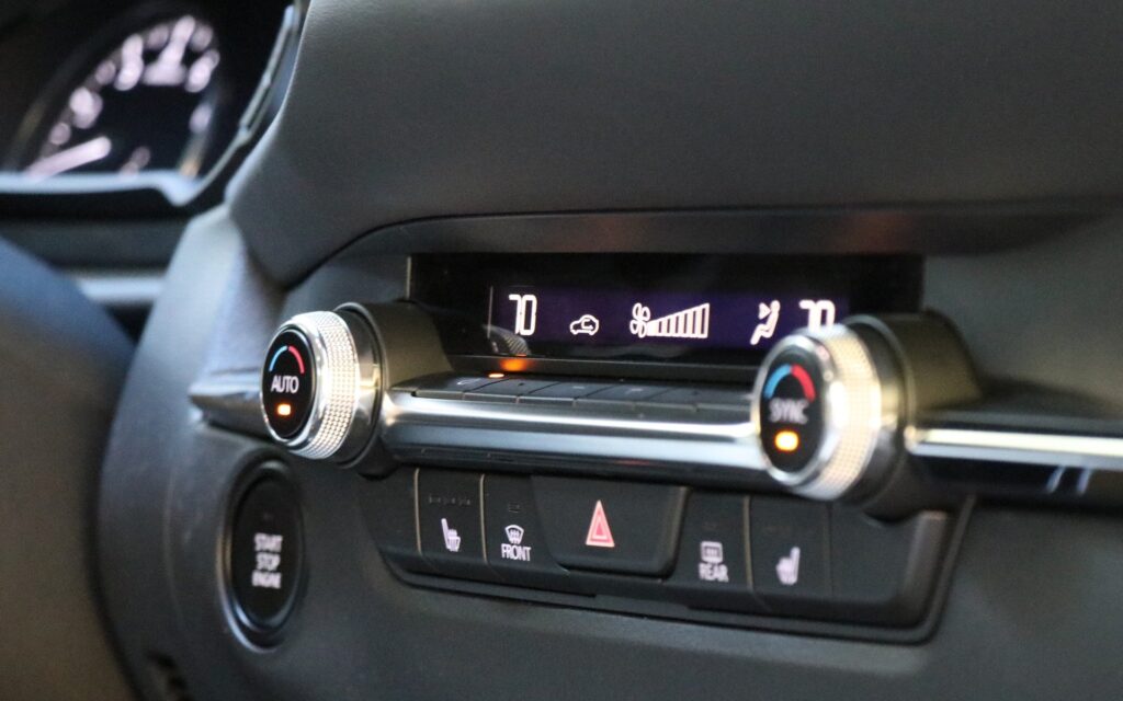 تست خودرو مزدا CX-30