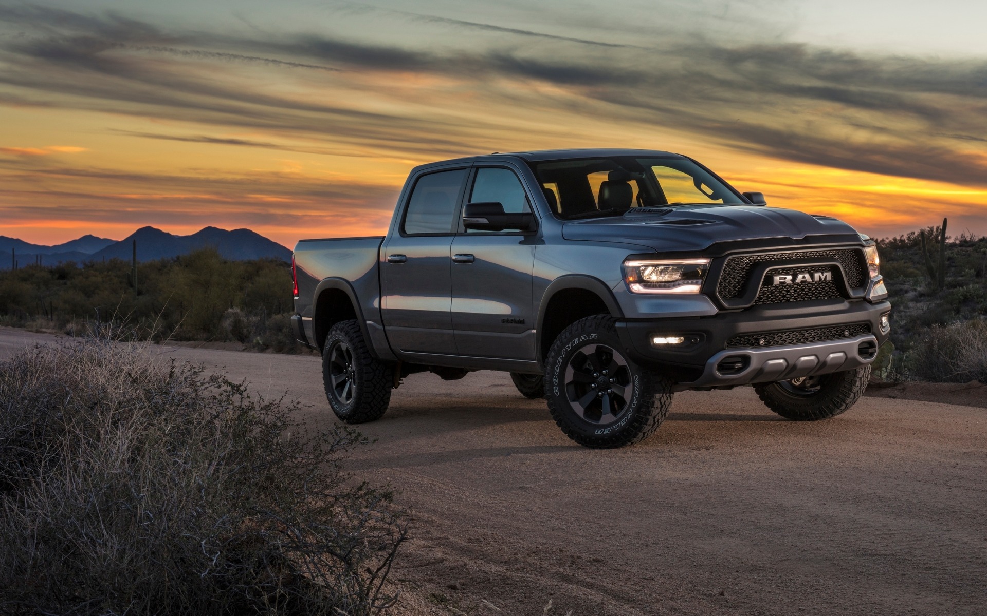 10 شاسی بلند پرفروش آمریکای شمالی در 2019