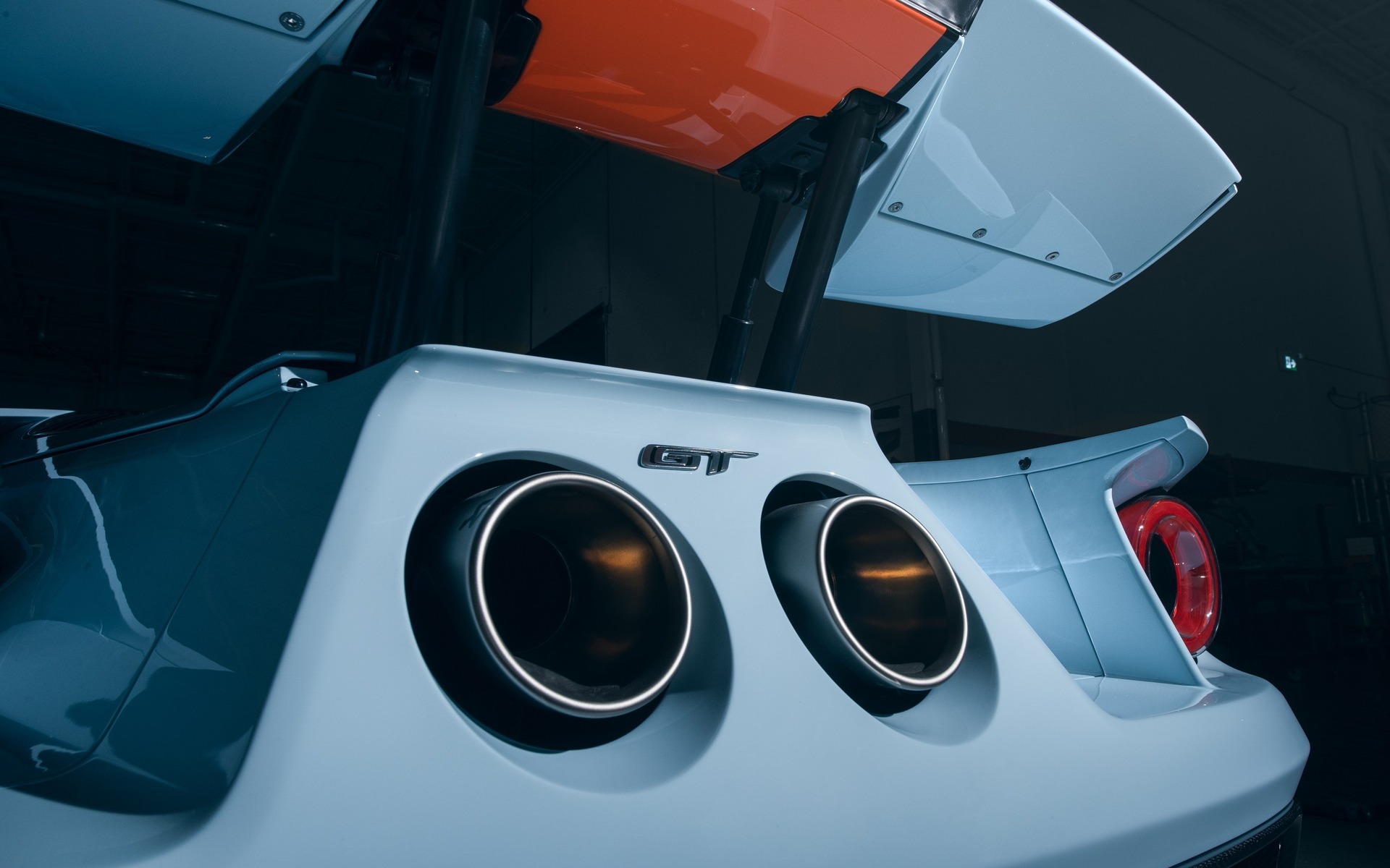 فورد جی‌تی 2020 به همراه اطلاعات