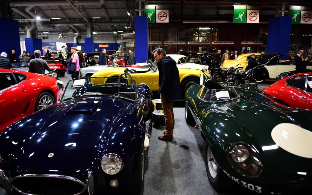 زیباترین خودرو ها در نمایشگاه خودرو های قدیمی فرانسه