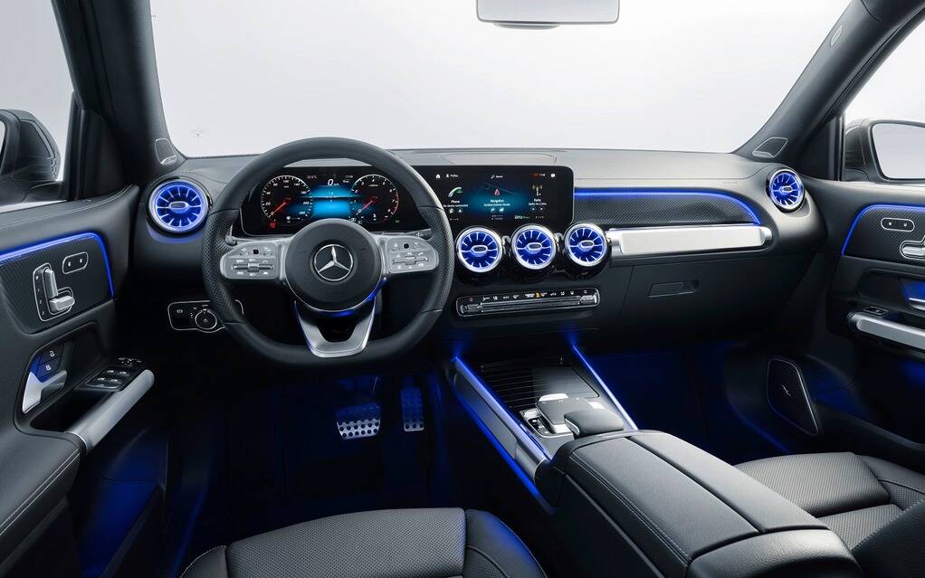 10 خودرو برتر از نظر زیبایی داخل کابین