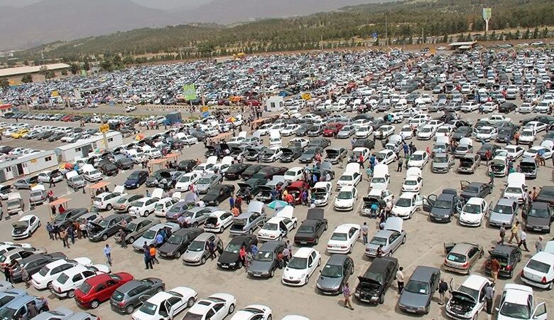 کاهش قیمت خودرو
