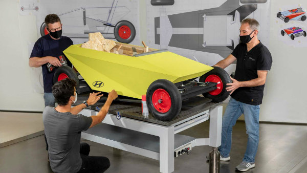 مونتاژ خودروی هیوندای در خانه