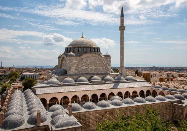 محله قدیمی اوسکودار استانبول