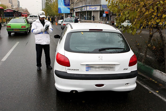 نمره منفی گواهینامه