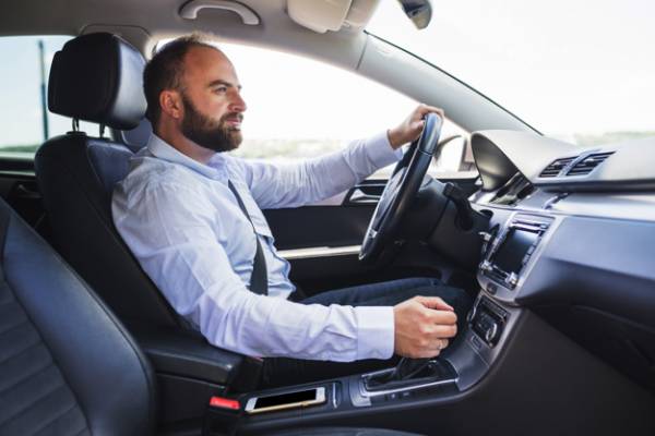 استارت زدن خودرو