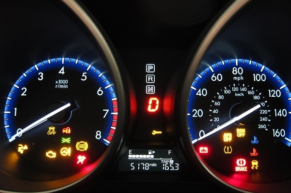 استارت زدن خودرو