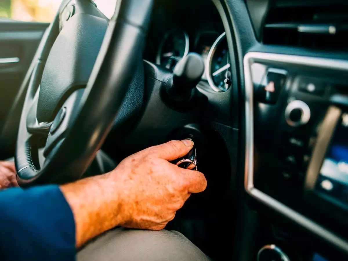 چطور خودرو را در سرما روشن کنیم؟