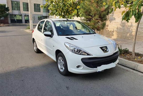 پژو ۲۰۷ اتوماتیک