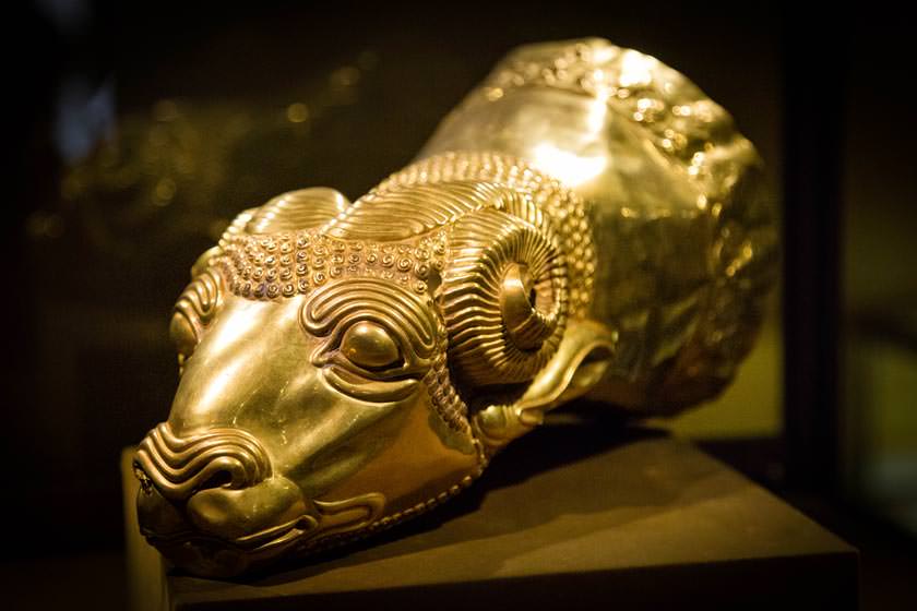 موزه ایران یا رضا عباسی