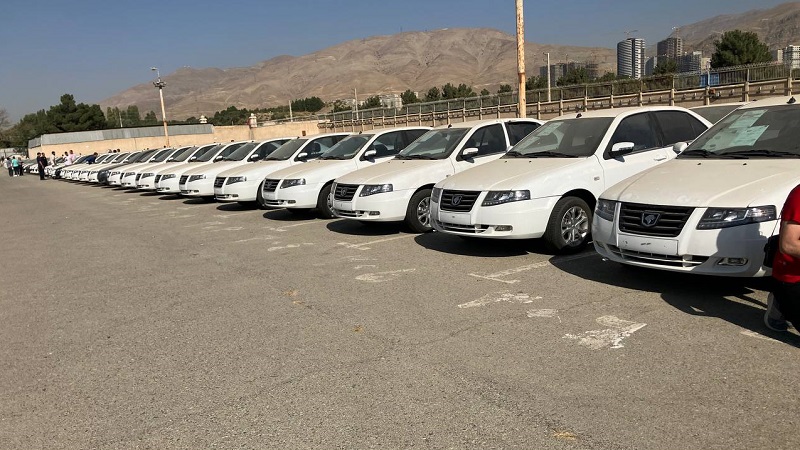 چه خودروهایی در مزایده ایران خودرو عرضه می‌شوند؟