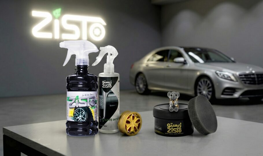 لوگوی زیستو به همراه واکس لاستیک و واکس داشبورد و اسپری صفرشور و عروسک خوشبوکننده فیلی زیستو